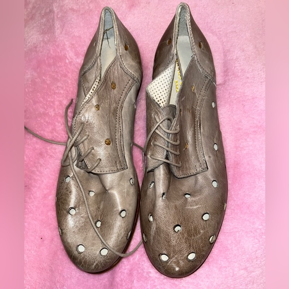 NWOT leather shoes - Picture 1 of 6